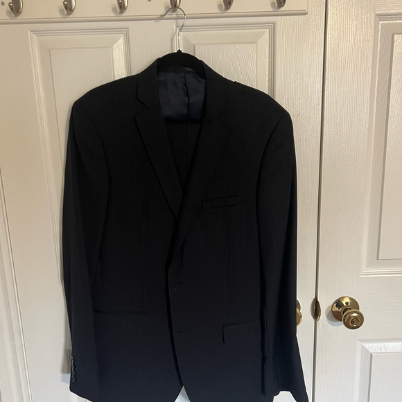 Marc Martin Suits: Black, Taupe, Grey, Charcoal and Navy. - Picture 4 of 6